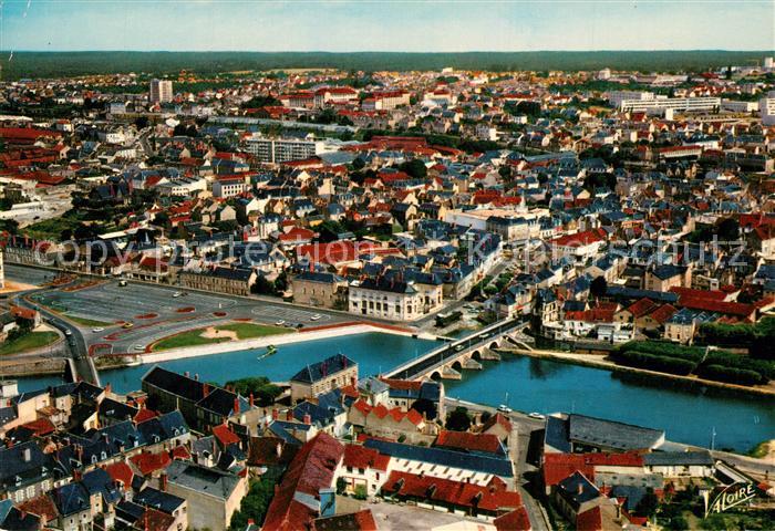 Vierzon Le canal du Berry Vue aerienne et le centre de la ville