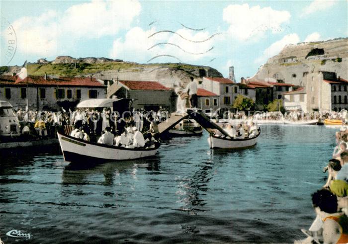 Saint-Chamas Les Joutes dans le Port de Peche