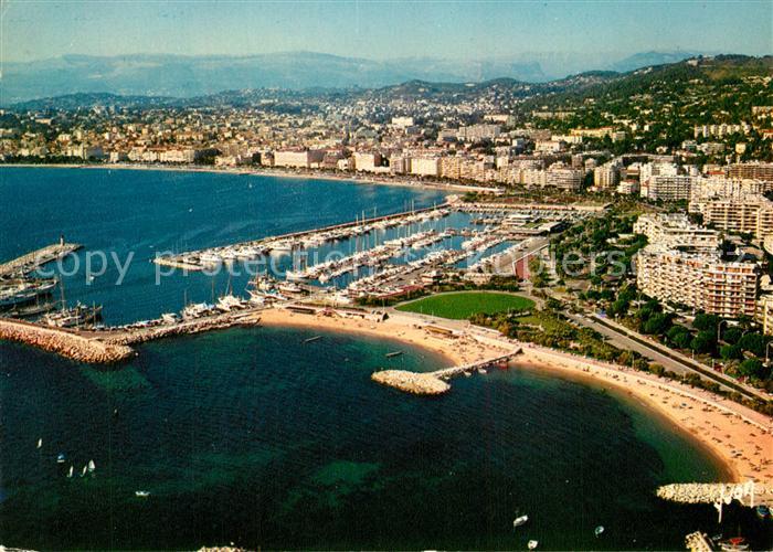 Cannes Alpes-Maritimes Port Pierre Canto et la Croisette Vue a