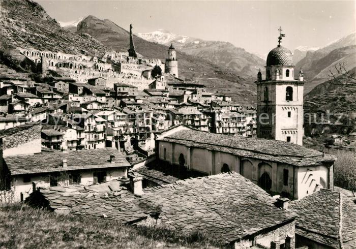 Tende Alpes Maritimes Panorama mit Kathedrale