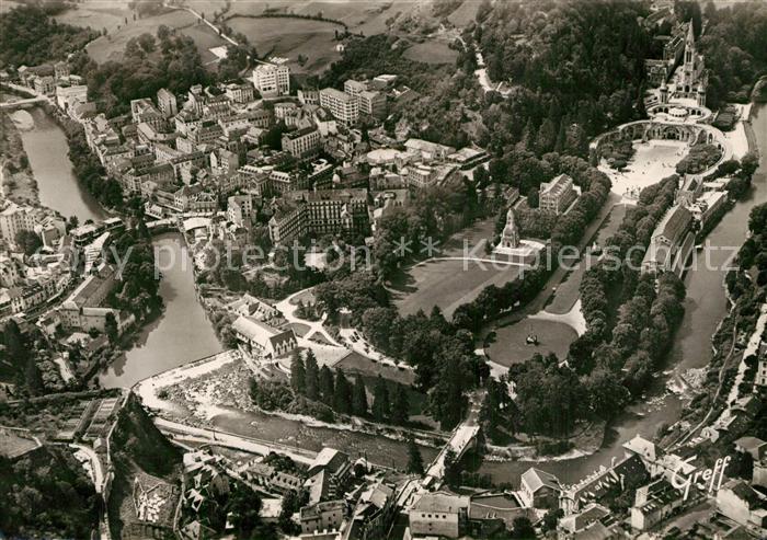Lourdes Hautes Pyrenees Fliegeraufnahme Basilika