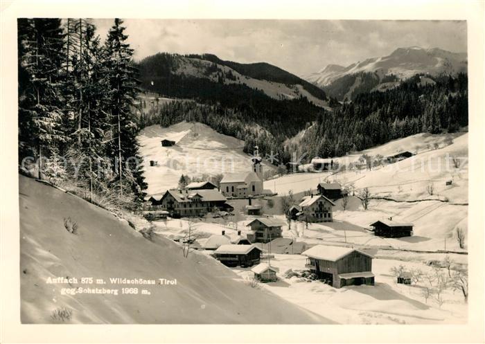 Auffach Kirche Winterpanorama