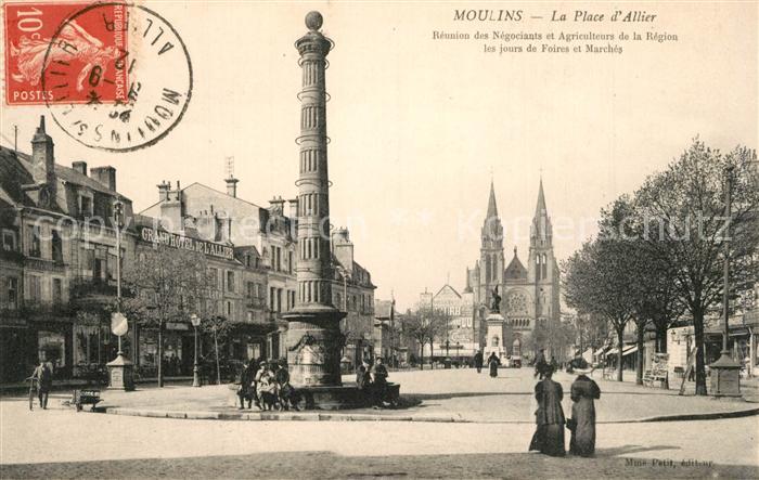 Moulins Allier Place d Allier Monument Eglise