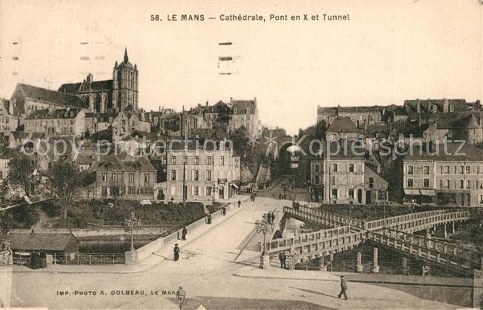 Le Mans Sarthe Cathedrale Pont en X et le Pont Yssoir sur la Sarthe