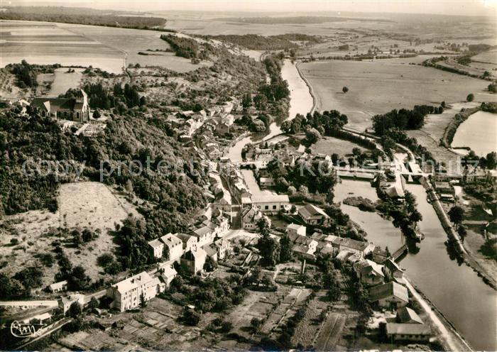 Dun-sur-Meuse Le Canal et la Ville vue aérienne