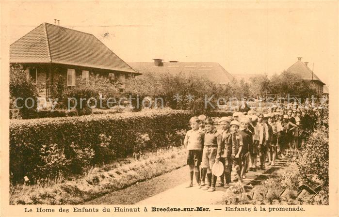 Breedene sur Mer Enfants a la Promenade