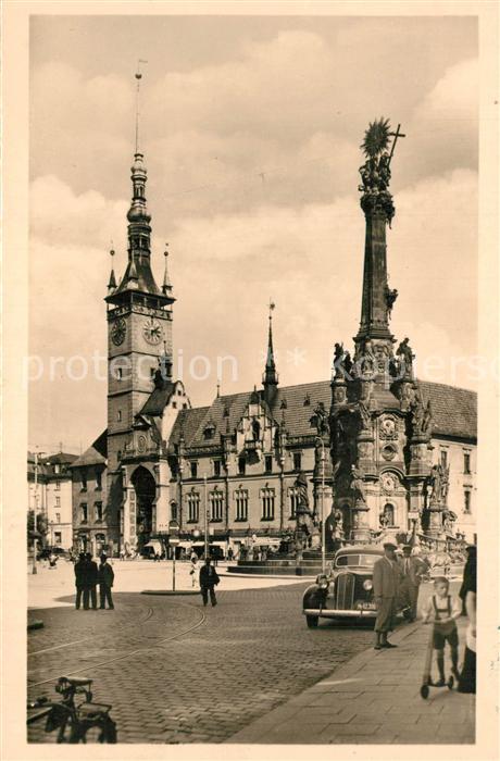 Olmuetz Olomouc Rathaus mit Dreifaltigkeitss?ule