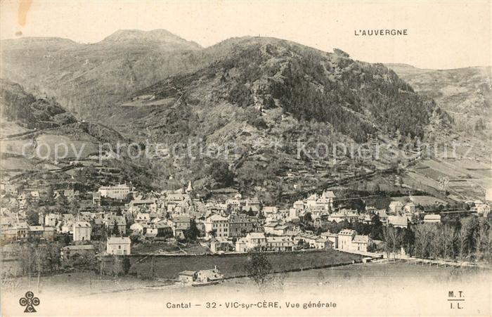 Vic-sur-Cere Cantal Panorama