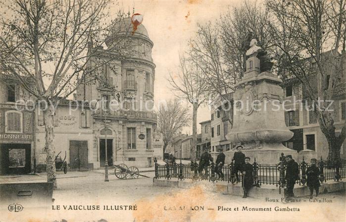 Cavaillon Place Monument Gambetta