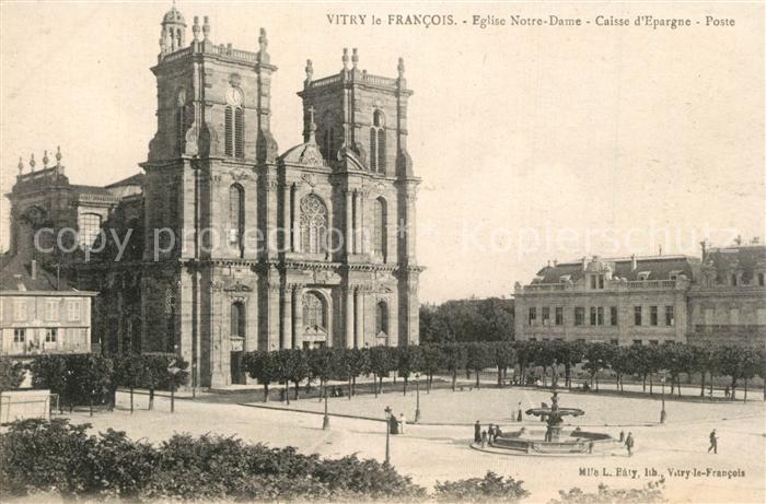 Vitry-le-Francois Eglise Notre Dame Caisse d Epargne Poste