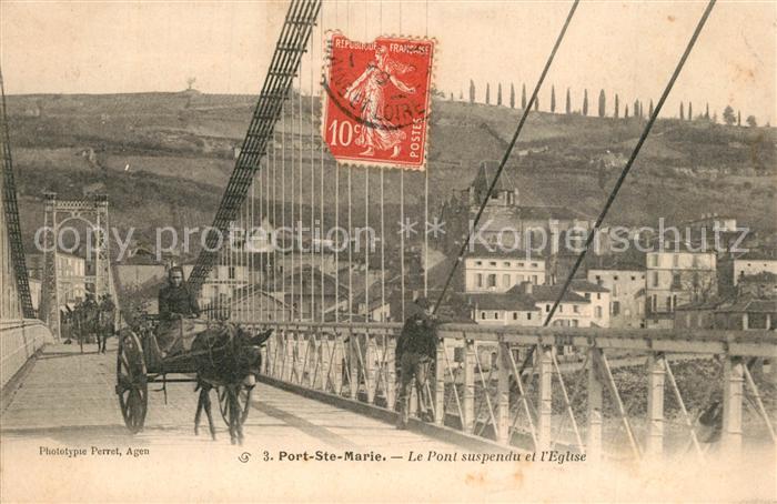 Port Sainte Marie Le Pont suspendu et l'Eglise