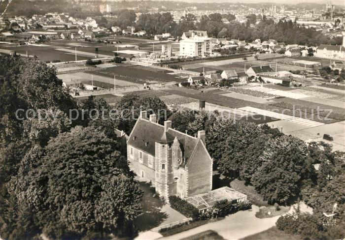Tours Indre-et-Loire Fliegeraufnahme Chateau