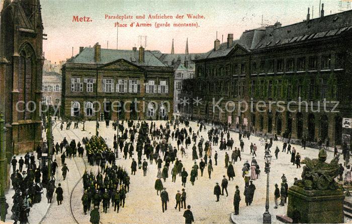 Metz  57 Moselle Paradeplatz Aufziehen der Wache