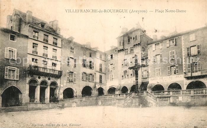 Villefranche-de-Rouergue Place Notre Dame