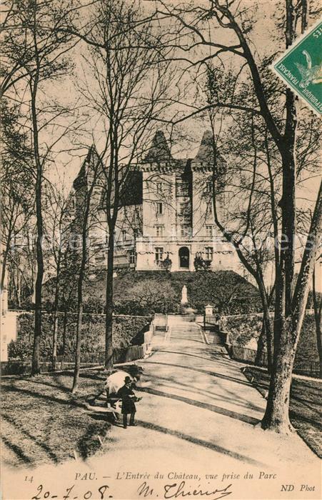 Pau 64 Entree du Chateau Parc