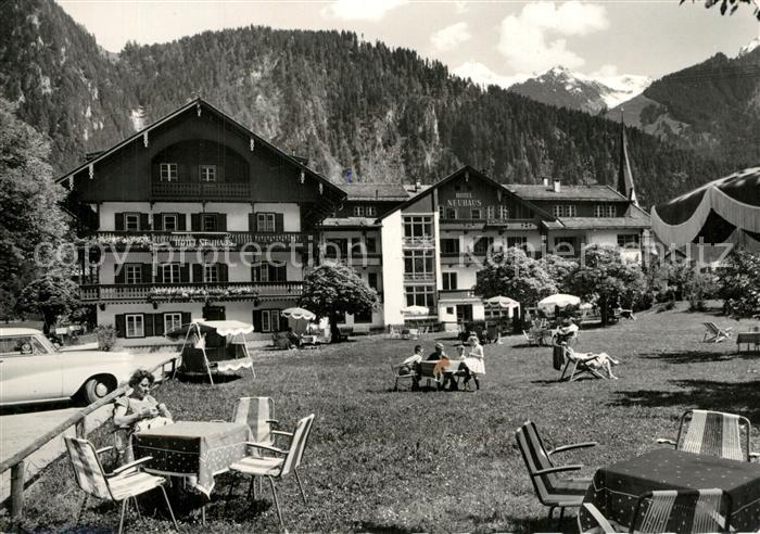 Mayrhofen Zillertal Liegewiese mit Blick auf Ahornspitze