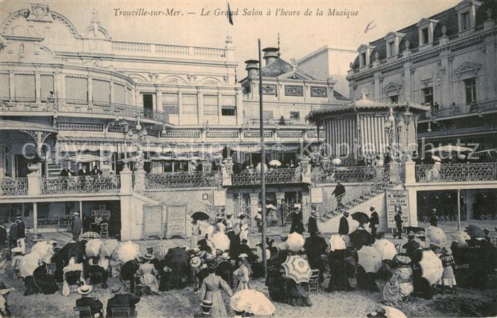 Trouville-sur-Mer Le Grand Salon a l’heure de la Musique