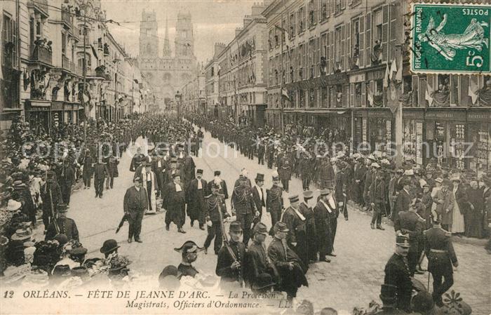 Orleans Loiret Fete de Jeanne d’Arc La Procession Magistrats Officiers d Ordonna