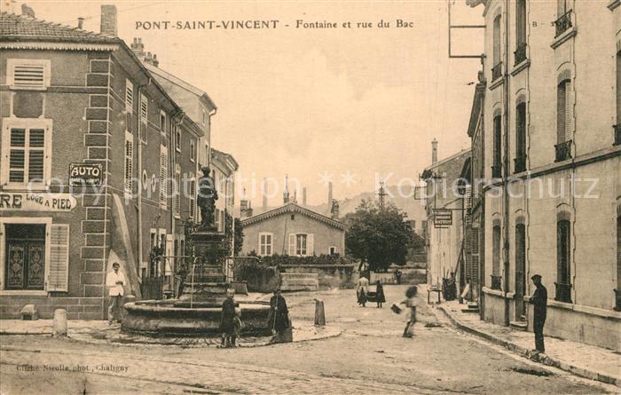 Pont-Saint-Vincent Fontaine et rue du Bac
