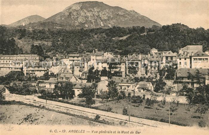 Argeles-Gazost Vue Generale et le Mont de Gez