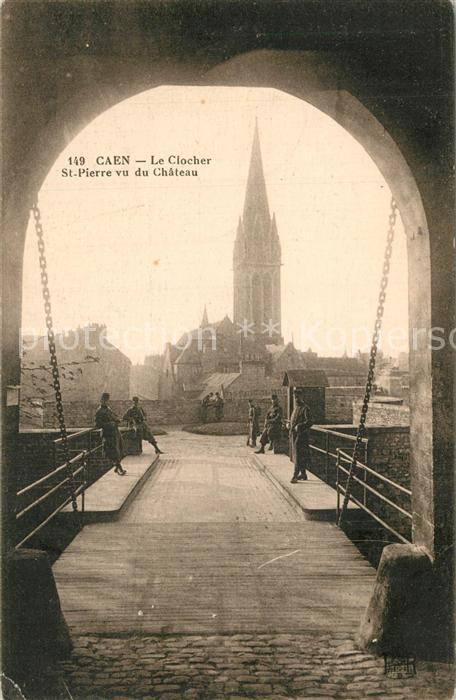Caen Le Clocher Eglise Saint Pierre vu du Ch