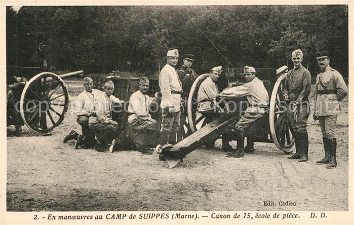 Camp de Suippes Canon de 75 en manoeuvres