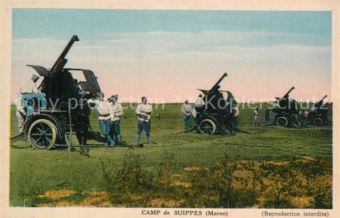 Camp de Suippes en manoeuvres des canons