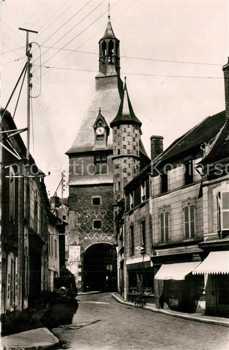 Saint-Fargeau Yonne Le Beffroi
