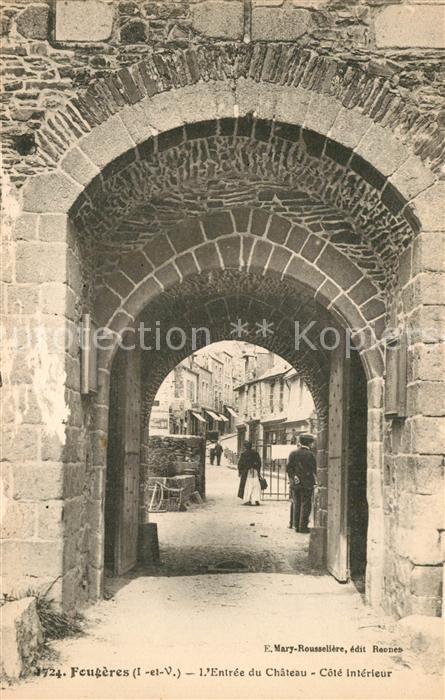 Fougeres Entree du Chateau Cote Interieur