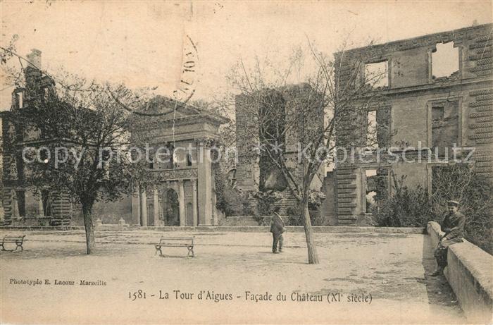 La Tour-d Aigues Facade du Chateau
