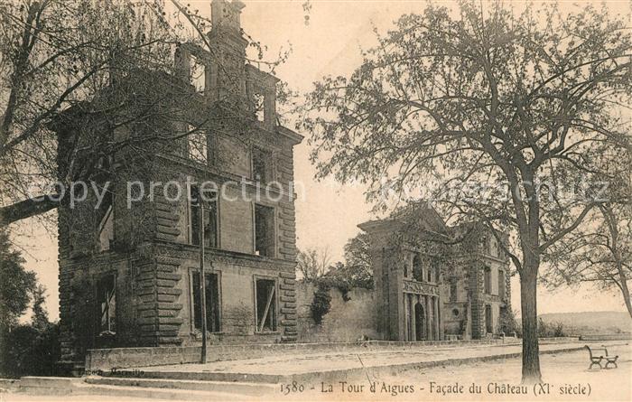 La Tour-d Aigues Facade du Chateau