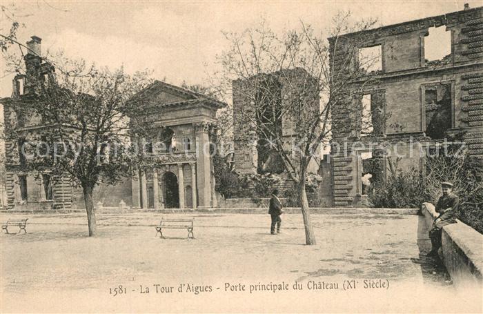 La Tour-d Aigues Porte principale du Chateau