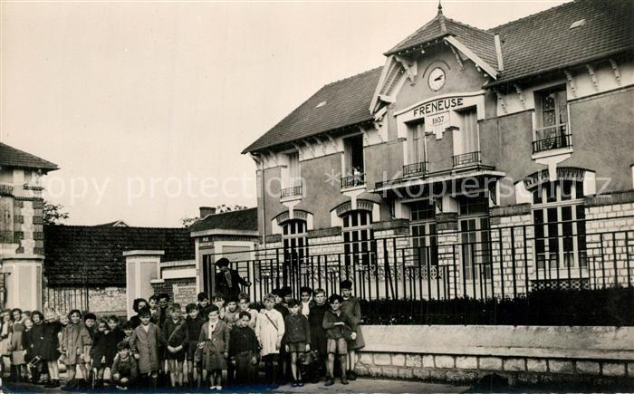 Freneuse Seine-Maritime Les Ecoles