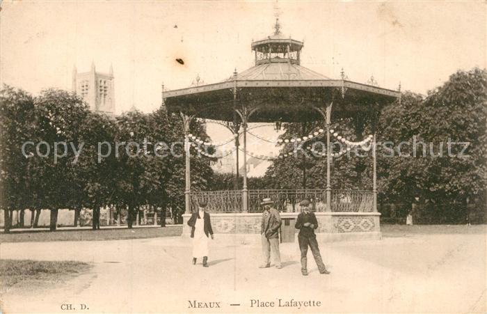 Meaux Seine et Marne Place Lafayette