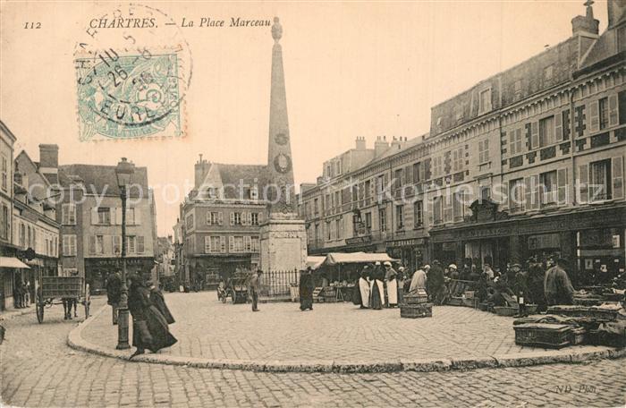 Chartres 28 La Place Marceau