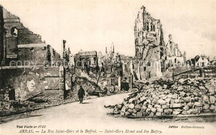 Arras Pas-de-Calais La Rue Saint Gery et le Beffroi