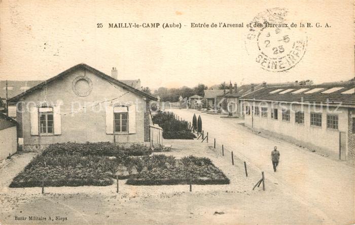 Mailly-le-Camp Entree de l'Arsenal et des Bureaux de l