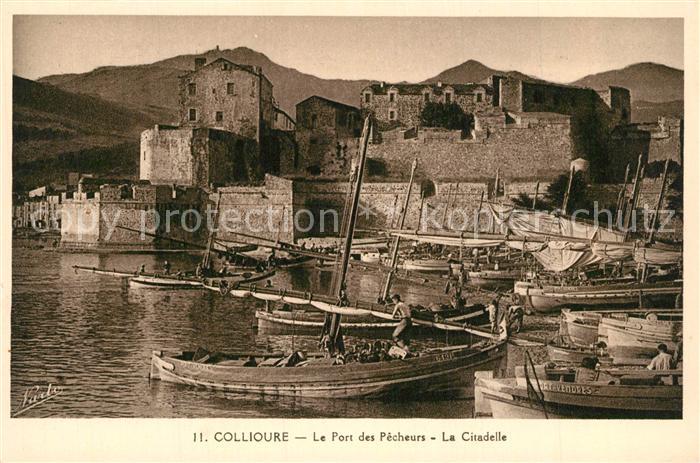 Collioure Port des Pecheurs Citadelle