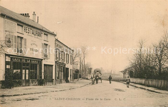 Saint-Cheron Essonne Place de la Gare