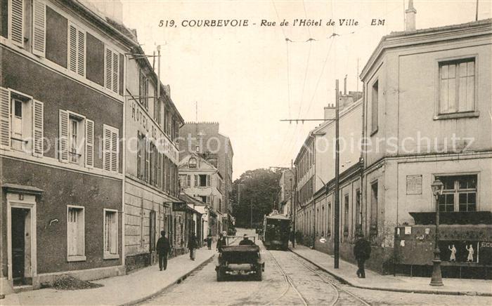 Courbevoie Rue de l Hotel de Ville