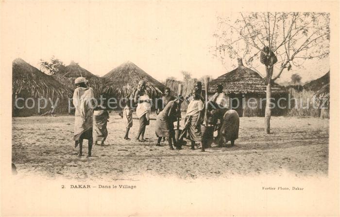 Dakar Dans le Village