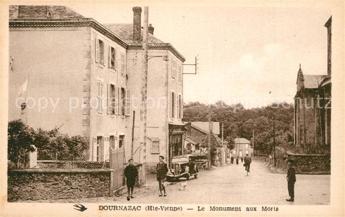 Dournazac Monument aux Morts