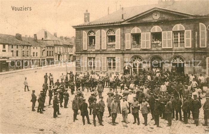 Vouziers Soldatenansammlung