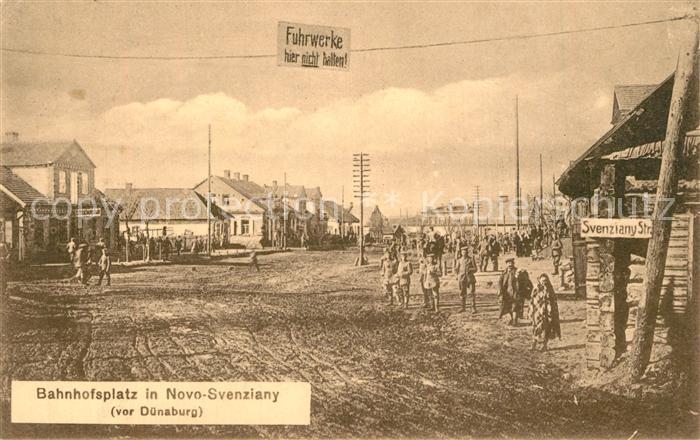 Novo-Svenziany Duenaburg Daugavpils Lettland Bahnhofsplatz Soldaten