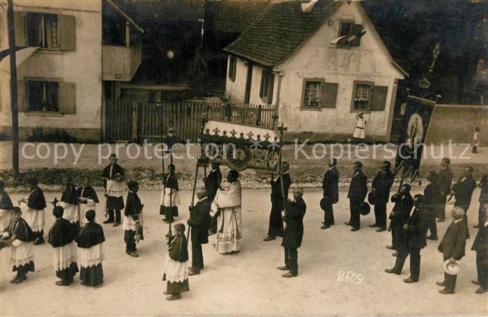 Neudorf Elsass Village-Neuf Prozession