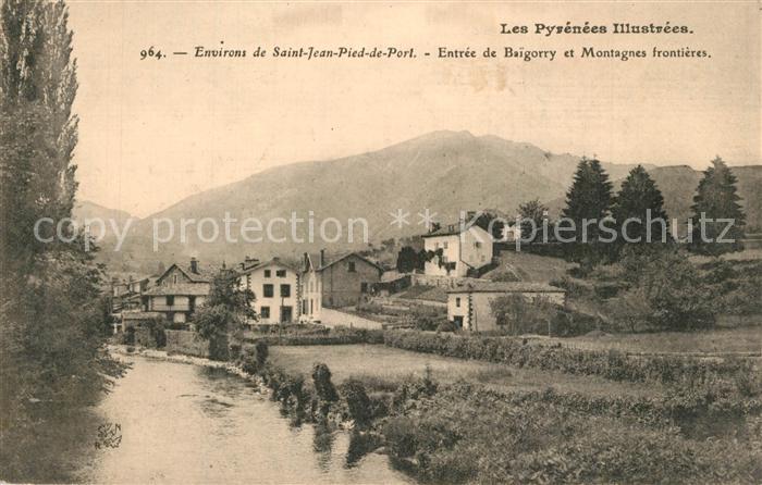 Saint-Jean-Pied-de-Port Entree de Baigorry et Montagnes frontieres