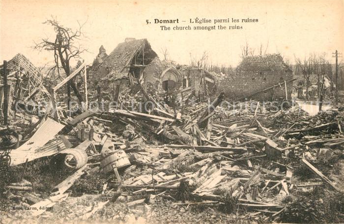Domart-sur-la-Luce Montdidier 80 Somme Eglise parmi les ruines