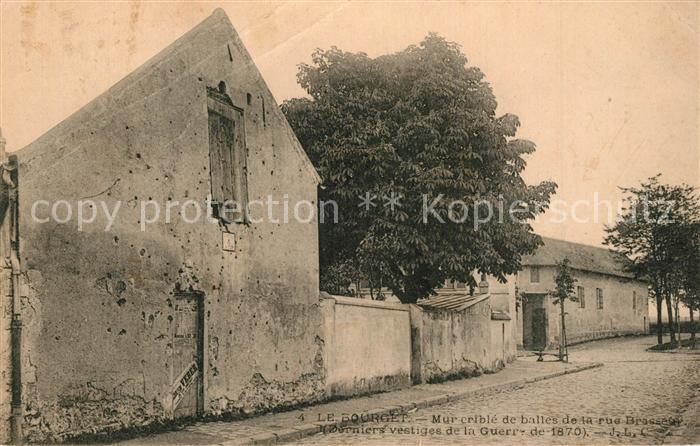 Le Bourget Seine-Saint-Denis Mur crible de balles de la rue Brasse