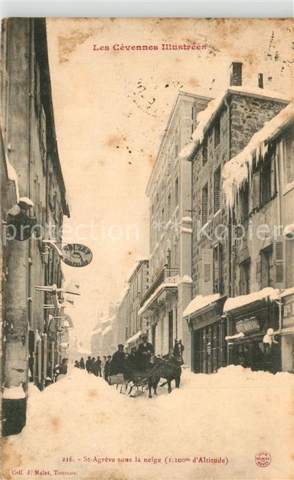 Saint-Agreve Stadt im Schnee