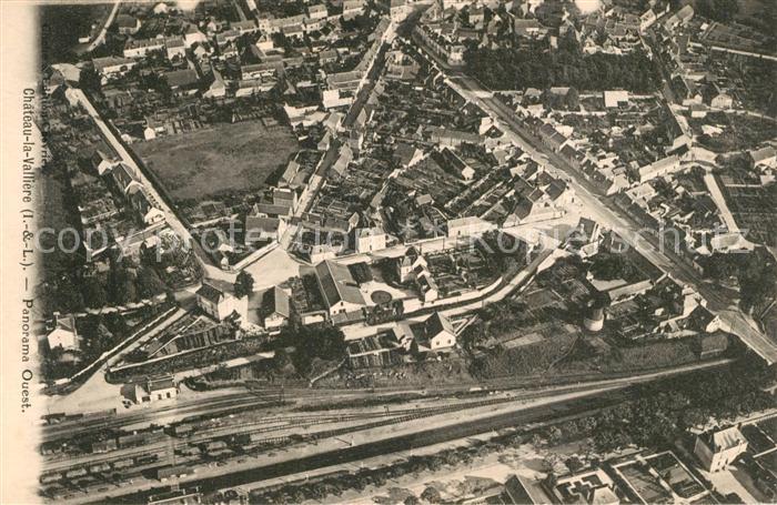 Chateau-la-Valliere Fliegeraufnahme Panorama